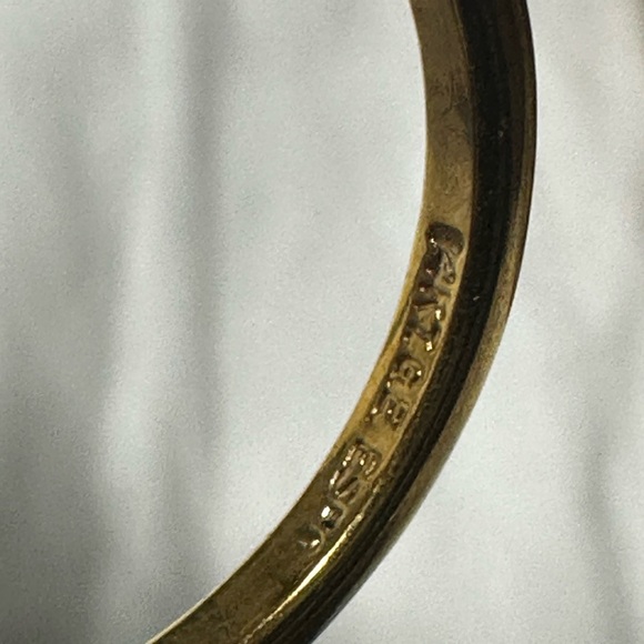 Vintage Gold Ring with missing stone - Picture 16 of 16